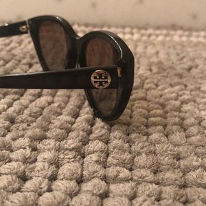 Tory Burch Sunglasses. In perfect condition.